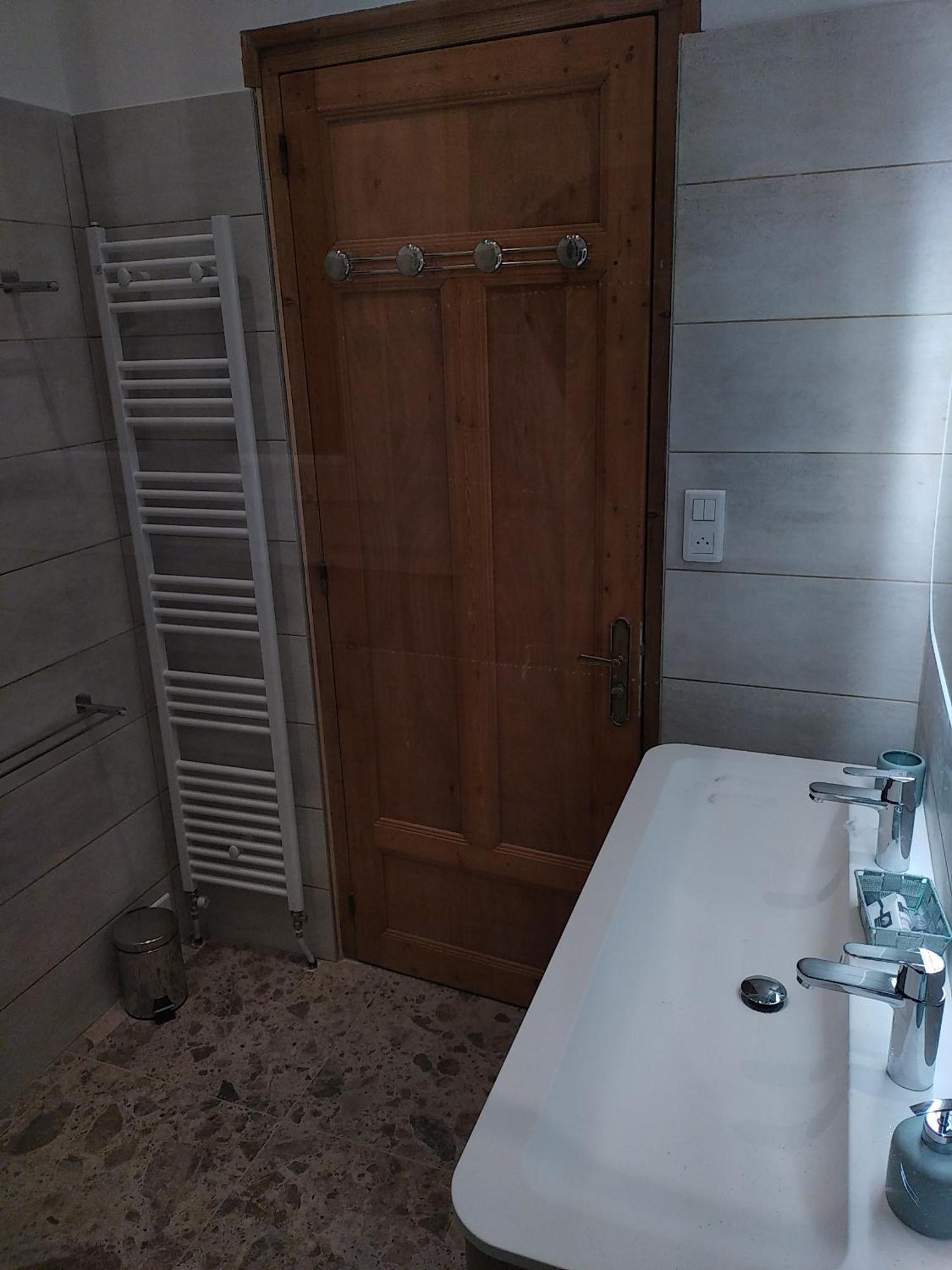Appartement 4 A 8 Personnes, Spacieux De Standing Classe 4 Etoiles Nimes Exterior foto