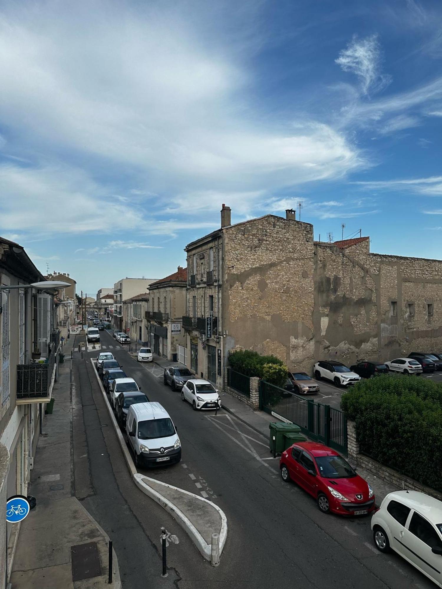 Appartement 4 A 8 Personnes, Spacieux De Standing Classe 4 Etoiles Nimes Exterior foto