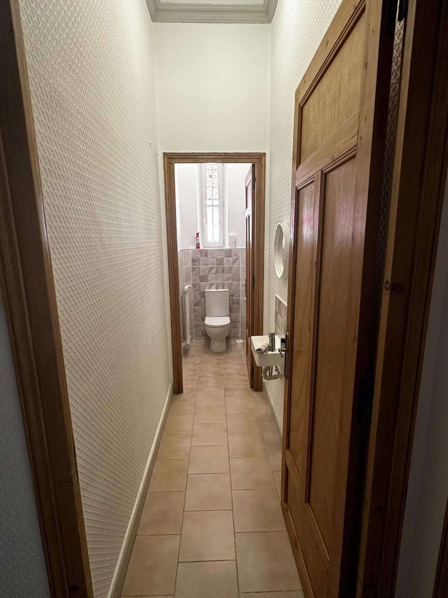 Appartement 4 A 8 Personnes, Spacieux De Standing Classe 4 Etoiles Nimes Exterior foto